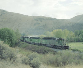 Burlington Northern diesel locomotive 6820 at Thrall, Washington in 1980.