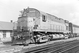 Burlington Northern diesel locomotive 4255 at Tacoma, Washington in 1971.