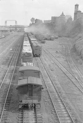 Northern Pacific steam locomotive 1633 at Tacoma, Washington, in 1942.