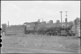 Northern Pacific steam locomotive 2223 at St. Paul, Minnesota, in 1946.