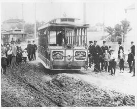 Madison Street Cable Railway Company cable car, Seattle, Washington, 1900