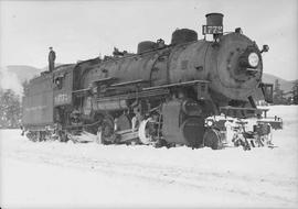 Northern Pacific steam locomotive 1772 at Stampede, Washington, in 1950.