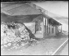 Northern Pacific station at Upham, Washington, circa 1914.