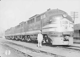 Northern Pacific diesel locomotive number 6007 at Easton, Washington, in 1945.