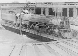 Northern Pacific steam locomotive 5133 at Missoula, Montana, in 1949.