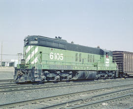 Burlington Northern diesel locomotive 6105 at Pasco, Washington in 1981.