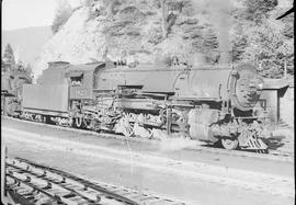 Northern Pacific steam locomotive 1823 at Martin, Washington, in 1944.