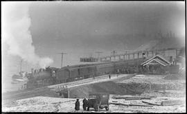 Northern Pacific passenger train at Steilacoom, Washington, in 1914.