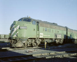 Burlington Northern diesel locomotive 820 at Pasco, Washington in 1980.