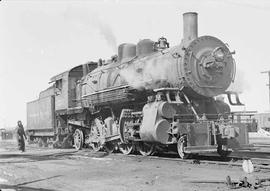 Northern Pacific steam locomotive 2501 at Glendive, Montana, in 1950.