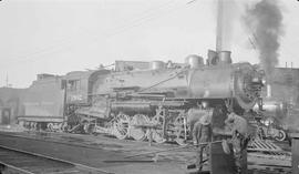 Northern Pacific steam locomotive 1802 at Tacoma, Washington, in 1937.