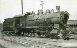 Great Northern Railway steam locomotive 709 at Everett, Washington in 1924.