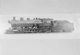 Northern Pacific steam locomotive 1546 in 1916.