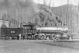 Northern Pacific steam locomotive 16 at Lester, Washington, circa 1900.