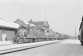 Burlington Northern diesel locomotive 2538 at Centralia, Washington in 1972.