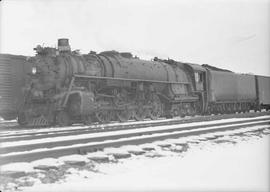 Northern Pacific steam locomotive 2687 at Staples, Minnesota, in 1950.