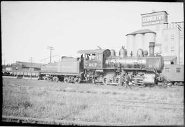 Northern Pacific steam locomotive 917 at South Tacoma, Washington, in 1935.