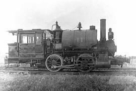 Northern Pacific steam locomotive 11 at Brainerd, Minnesota, in 1916.