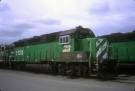 Burlington Northern 2728 at Everett, Washington in 1995.