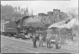 Northern Pacific steam locomotive 2261 at Stampede, Washington, in 1944.