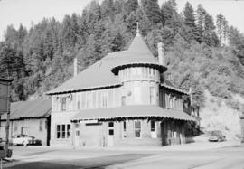 Northern Pacific station at Wallace, Idaho, in 1952.