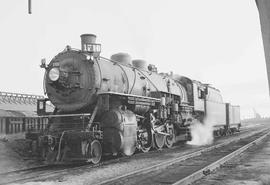 Northern Pacific steam locomotive 1710 at Glendive, Montana, in 1953.