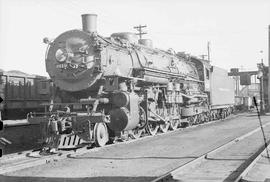 Northern Pacific steam locomotive 2610 at Pasco, Washington, circa 1946.