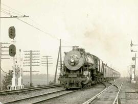 Great Northern Railway steam locomotive 2504 at Black River, Washington in 1935.