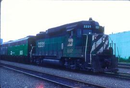 Burlington Northern 2221, Burlington Northern 805 at Vancouver, British Columbia in 1980.