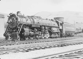 Northern Pacific steam locomotive 2667 at Missoula, Montana, in 1949.