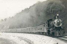 Great Northern Railway steam locomotive 1011 in Washington State in 1925.