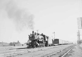 Northern Pacific steam locomotive 1354 at Pasco, Washington, in 1953.