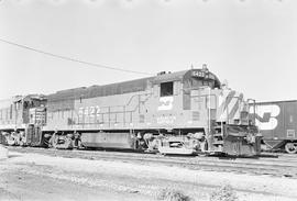 Burlington Northern diesel locomotive 5422 at Galesburg, Illinois in 1972.
