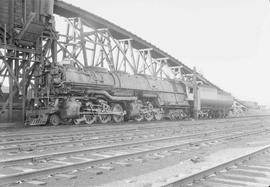 Northern Pacific steam locomotive 5109 at Livingston, Montana, in 1953.