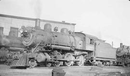 Northern Pacific steam locomotive 1386 at Yakima, Washington, in 1934.