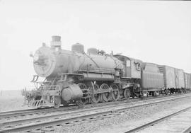 Northern Pacific steam locomotive 1552 at Manitoba Junction, Minnesota, in 1954.