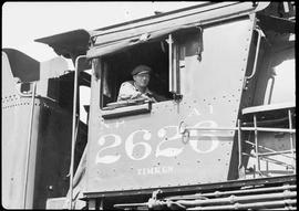 Northern Pacific steam locomotive 2626 at Easton, Washington, in 1943.