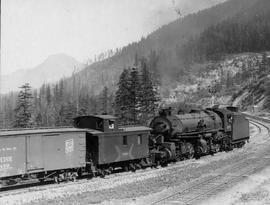 Northern Pacific  steam locomotive  4008 at Martin, Washington, in 1926.