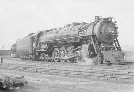 Northern Pacific steam locomotive 2675 at St. Paul, Minnesota, in 1946.