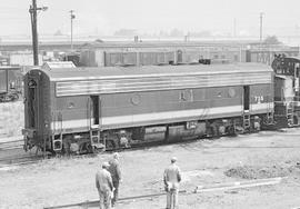 Burlington Northern diesel locomotive 725 at Tacoma, Washington in 1970.