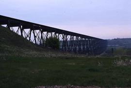 Soo Line Railroad Sheyenne River viaduct at Valley City, North Dakota, in 2003.