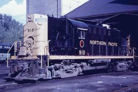 Northern Pacific 910 in Minneapolis, Minnesota, in 1968.