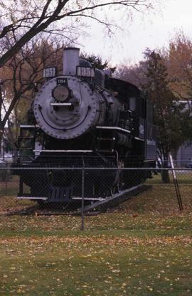 Northern Pacific 1354 on display in Pasco, Washington in 1988.